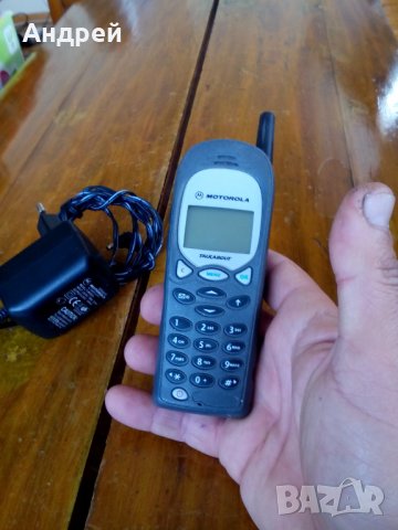 Стар телефон,GSM Motorola, снимка 2 - Други ценни предмети - 29320914