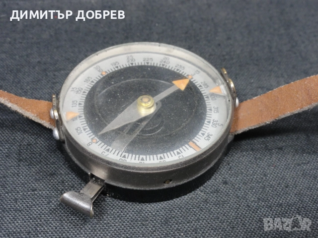 СТАР РЕТРО СОЦ СССР БАКЕЛИТОВ РЪЧЕН КОМПАС, снимка 5 - Антикварни и старинни предмети - 52011919