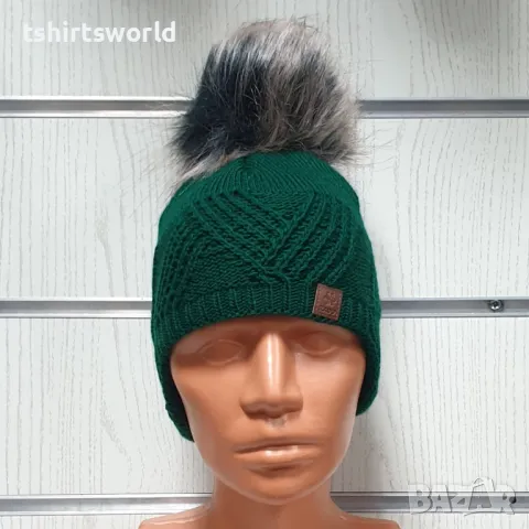 Нова детска зимна шапка тип ушанка с помпон в зелен цвят, снимка 2 - Шапки, шалове и ръкавици - 47894131