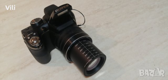 Дигитален фотоапарат Fujifilm FinePix S4500, снимка 4 - Фотоапарати - 39222726