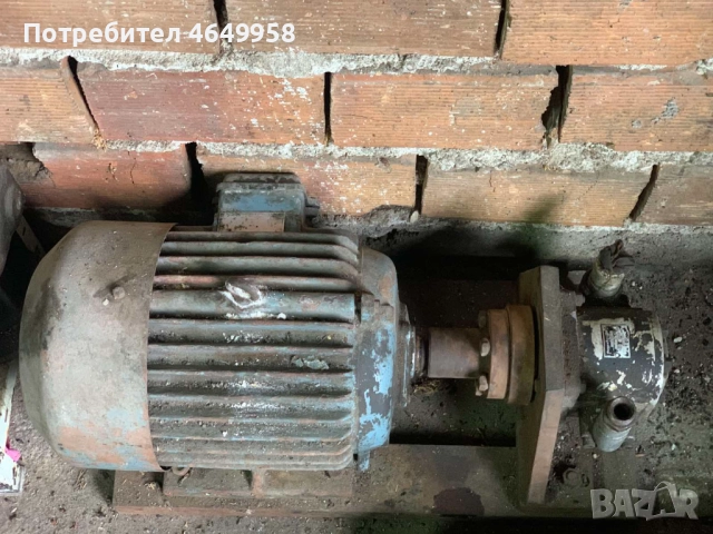 Продавам Ел двигател 7.5кв със хидравлична помпа C72X, снимка 4 - Други машини и части - 52439058