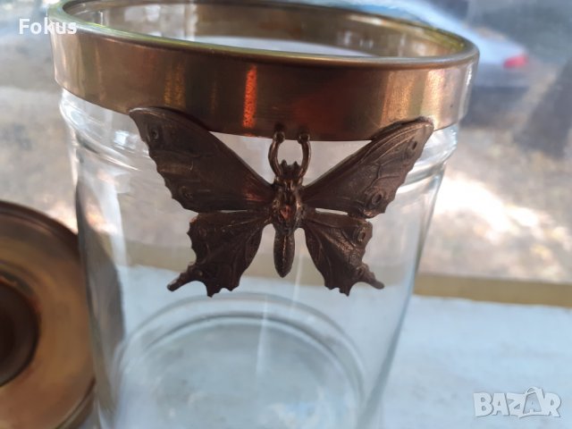 Старинен стъклен буркан за бонбони с метален капак пеперуда , снимка 5 - Антикварни и старинни предмети - 38474522