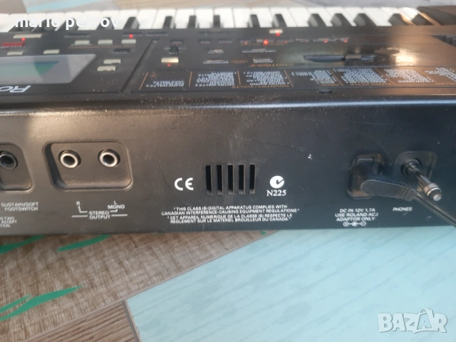 Продавам синтезатор ROLAND E-300 Цена-180 Евро, снимка 8 - Синтезатори - 54072832