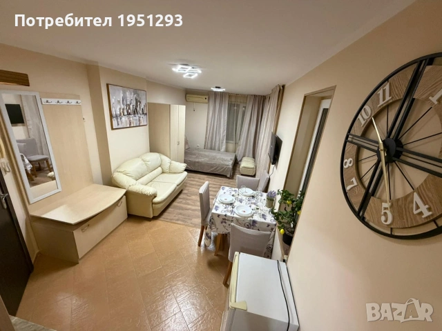 Продавам голямо студио в центъра на Слънчев бряг без такса подръжка, снимка 3 - Апартаменти - 53300909