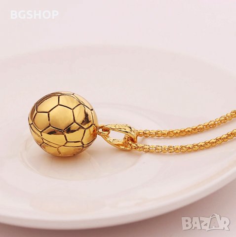 Футболна топка - Колие ( Златисто ) , снимка 3 - Колиета, медальони, синджири - 31195513