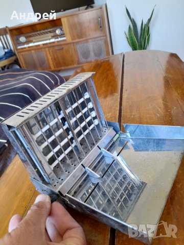 Стар тостер Hageka #2, снимка 6 - Антикварни и старинни предмети - 36862727
