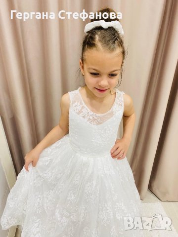 Дълга нежна рокля с обръч и дантела ! Размери -5г.6г.7г.8г.9г.10г.11г.12г. Цена -75 лв, снимка 4 - Детски рокли и поли - 40587226