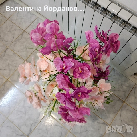 огромна орхидея в керамична ваза с 22 цветоноса, снимка 6 - Декорация за дома - 52905781