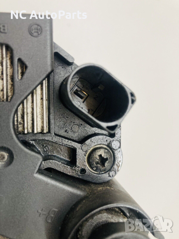 Алтернатор Генератор за Ивеко Iveco Daily 2.3 Diesel EURO-6 5802266117 0125811138 BOSCH 2020, снимка 5 - Части - 44929029