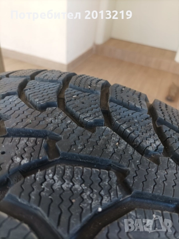 Зимни Гуми Rovelo 265/60/18