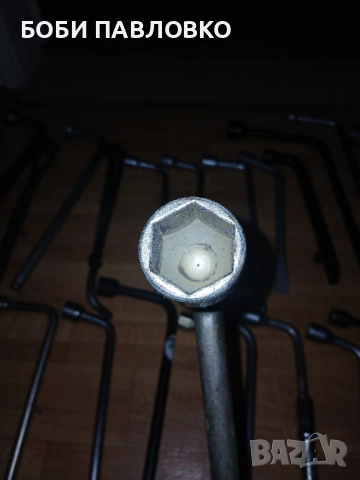 Оргинален ключ за джанти 17,19,21,22,24,27,32мм, снимка 4 - Аксесоари и консумативи - 51965994