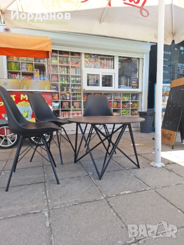 Маса с четири стола , снимка 7 - Маси - 54322105