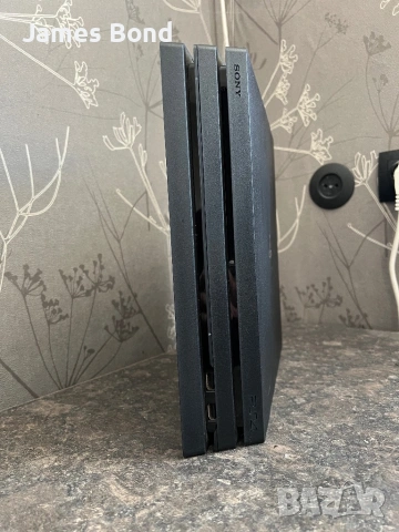 PlayStation 4 Pro 1TB , снимка 4 - PlayStation конзоли - 54168560