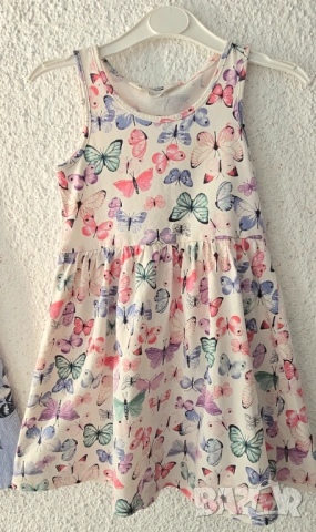 Детски рокли H&M 2-4 години, снимка 3 - Детски рокли и поли - 40136522