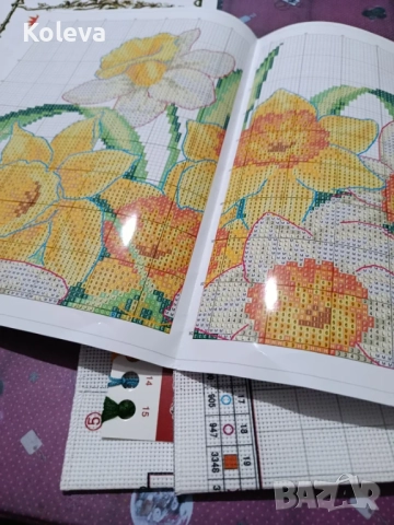 Нов комплект за бродиране - ваза с лилии , снимка 4 - Гоблени - 52908253