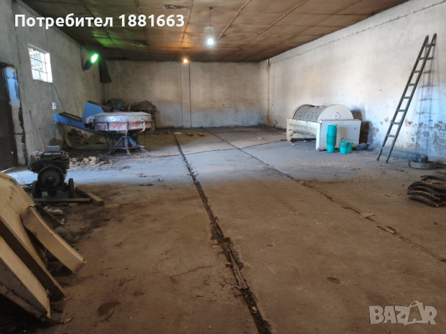 Продава се Промишлен имот с площ 5800 кв.м. ТИР достъп,  общо 11 бр. сгради с обща застроена площ 20, снимка 3 - Производствени сгради - 54146463