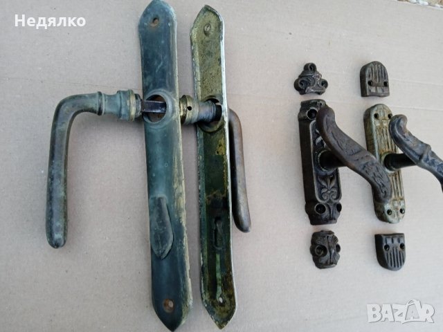 Стара бронзова брава и шилдове за прозорци,1920г, снимка 2 - Антикварни и старинни предмети - 35324153