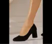 велурени черни обувки на ток, снимка 2