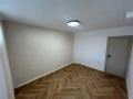 Собственик продава 3 стаен апартамент в кв. Възраждане 2, снимка 9