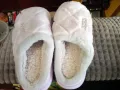 Дамски пантофи чехли в светло лилаво нови номер 40 стелка 25.5 см зимни., снимка 1