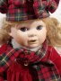 Порцеланова кукла , снимка 2