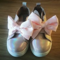 Детски обувки с панделка , снимка 1 - Детски обувки - 42126351