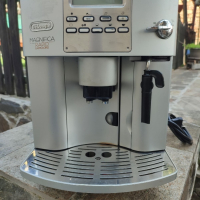 Кафе автомат DELONGHI MAGNIFICA , снимка 1 - Кафемашини - 44805388