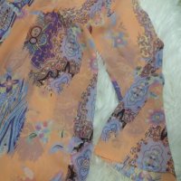 УНИКАЛНА плажна рокля/туника в цвят сьомга с лилав пейсли принт, снимка 3 - Рокли - 42802323