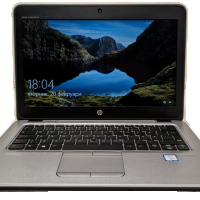 HP EliteBook 820 G3 12.5" 1920x1080 i5-6300U 8GB 128GB батерия 2+ часа, снимка 1 - Лаптопи за дома - 44700002