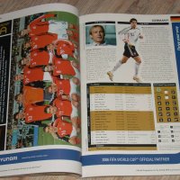 Оригинална програма от Световното първенство по футбол в Германия през 2006 г., снимка 4 - Фен артикули - 30327336