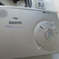 видео проектор Sanyo, снимка 2 - Плейъри, домашно кино, прожектори - 31248223