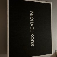 Портфейл естествена кожа Michael Kors, снимка 8 - Портфейли, портмонета - 40566331