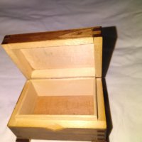 Дървени кутии за бижута и други неща  байцвана и лакирана от соца нови-100х70х55мм, снимка 6 - Колекции - 30698856