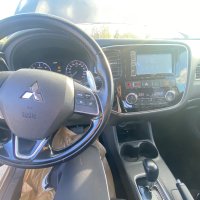 Mitsubishi Outlander 2.2di-d 4x4 | Навигация + Камера - 5/7 места, снимка 8 - Автомобили и джипове - 41868512
