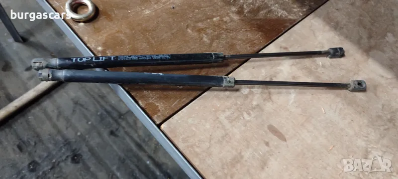 Амортисьори заден капак Fiat Stilo - 30лв, снимка 1