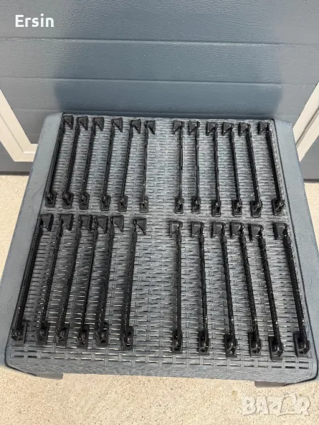 Закопчалка за прозорец BIRKHOLZ (Свалени от чисто нови прозорци) За KNAUS & TABBERT , снимка 1