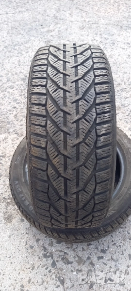 2бр. зимни гуми 215/50/17 DOT 2421, снимка 1