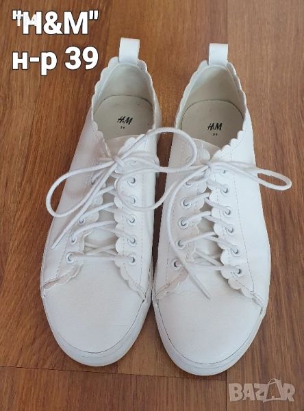 Бели кожени сникърси "Н&М", с анатомична стелка + подарък бяла тениска, снимка 1