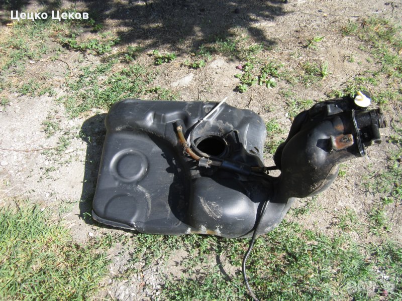 Бензинов резервоар за Фолксваген Венто, снимка 1