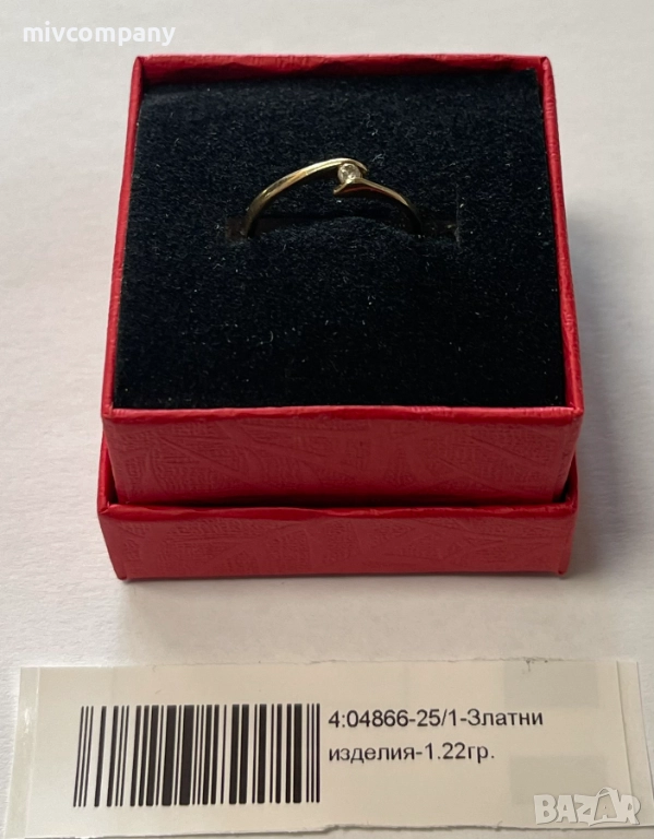 Златен пръстен 1.22гр., снимка 1
