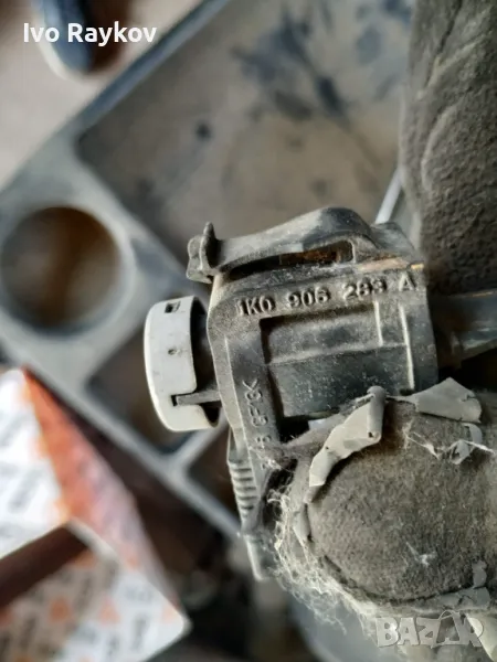 Вакуум клапан за VW, Audi A3, A4, 2.0 TDI, 1K0 906 283 A, 1K0906283A, снимка 1