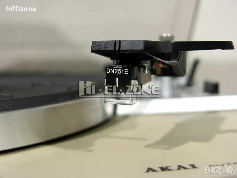 ГРАМОФОН  Akai ap-b21 , снимка 1