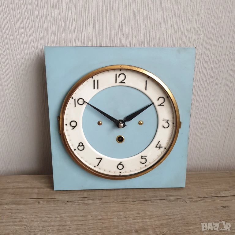Стенен механичен часовник, снимка 1