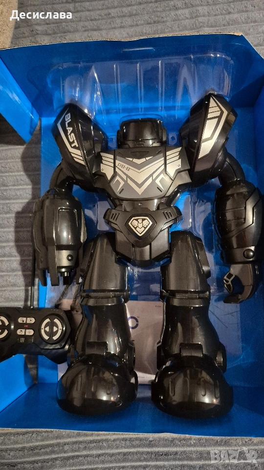 Робо бласт/ Robo blast Silverlit Черен робот, снимка 1