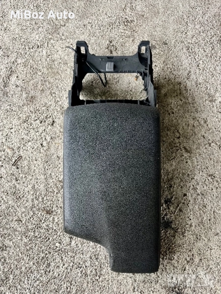 Капак подлакътник кожен БМВ Е90 91 BMW, снимка 1