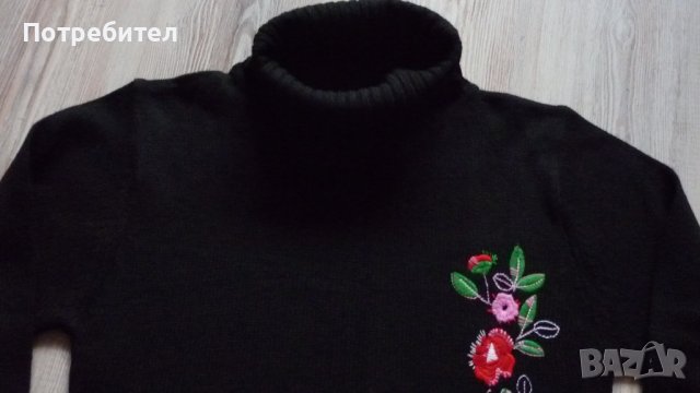 Нов вълнен пуловер М-Л, снимка 2 - Блузи с дълъг ръкав и пуловери - 39460735