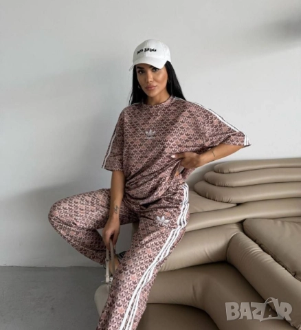 дамски екипи Adidas 