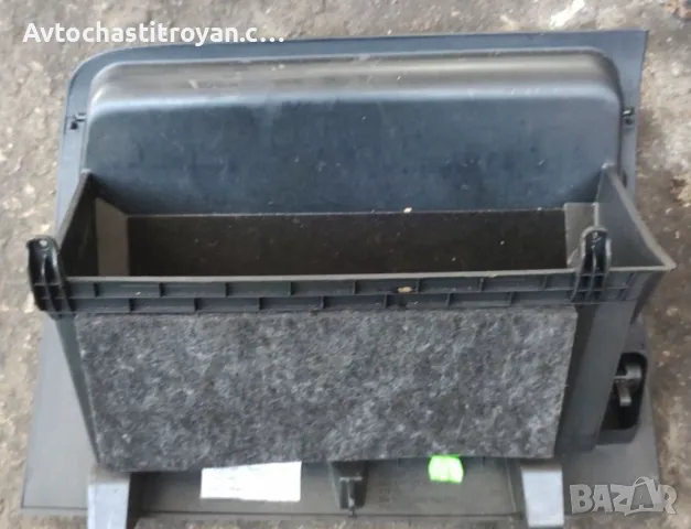 Жабка Skoda Octavia 3 - 5E2 857 121 A, снимка 1