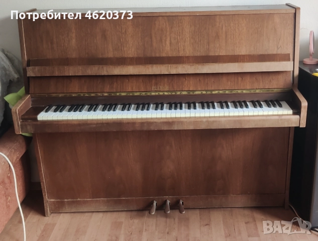 Акустично пиано Petrof, снимка 1