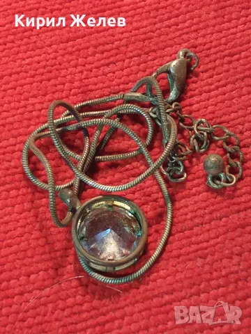 СТАРО ПОСРЕБРЕНО НЕЖНО КОЛИЕ с МЕДАЛЬОН с ФАСЕТИРАН БЛЕСТЯЩ КРИСТАЛ 38793, снимка 11 - Колиета, медальони, синджири - 47336494